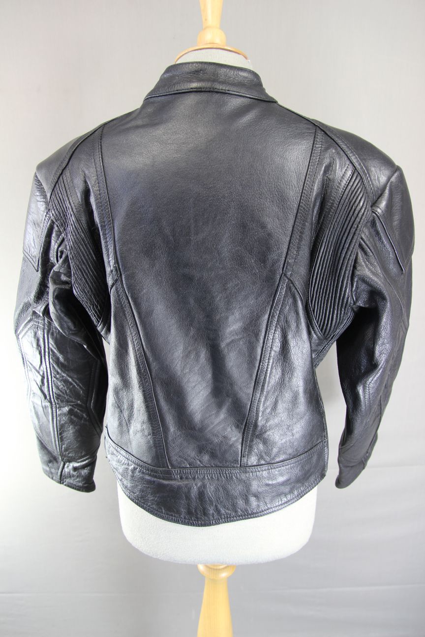 LADIES CLASSIC BLACK LEATHER BIKER JACKET SIZE 14/36-38 INCH CHEST