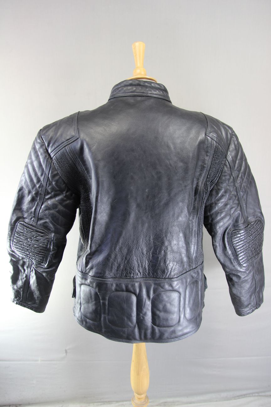 CLASSIC AKASO BLACK LEATHER BIKER JACKET 44-46 INCH/EXTRA LARGE