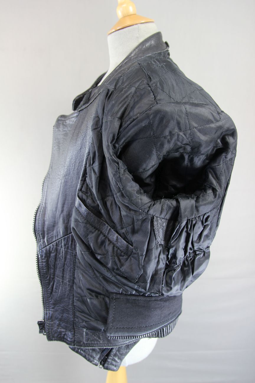 LADIES CLASSIC BLACK LEATHER BIKER JACKET SIZE 14/36-38 INCH CHEST