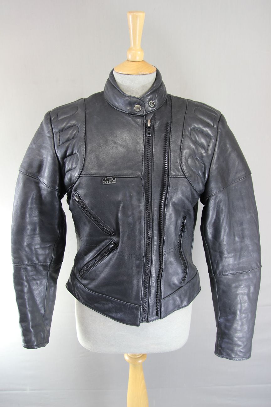 CLASSIC BLACK STEIN LEATHERS BIKER JACKET: SIZE 14 36-38 INCHES
