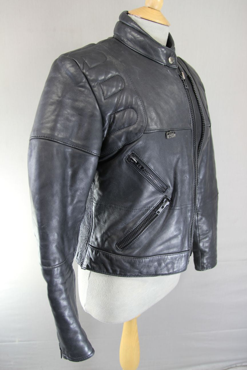 CLASSIC BLACK STEIN LEATHERS BIKER JACKET: SIZE 14 36-38 INCHES