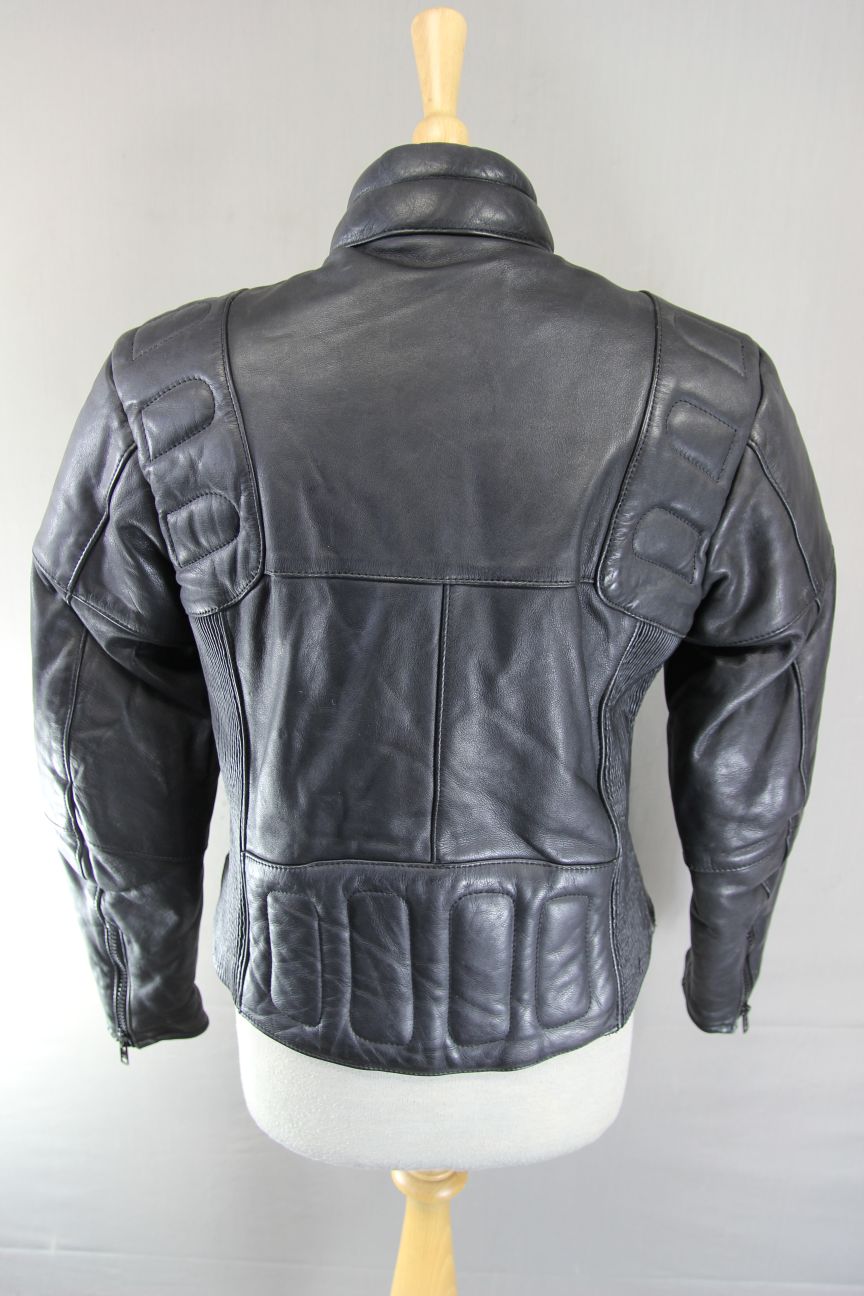 CLASSIC BLACK STEIN LEATHERS BIKER JACKET: SIZE 14 36-38 INCHES