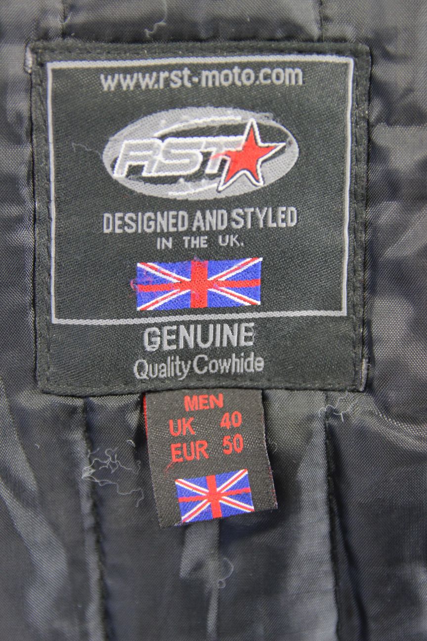 RST COWHIDE LEATHER BIKER JACKET WITH REMOVABLE CE ARMOUR & THERMAL LINING 40 IN