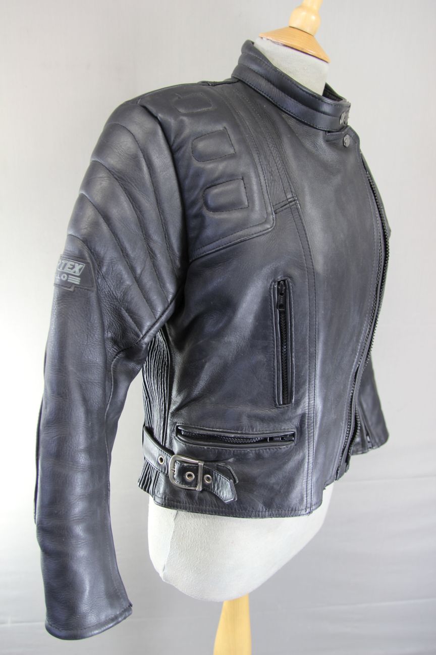 CLASSIC SPORTEX APOLLO BLACK LEATHER BIKER JACKET WITH BACK PROTECTOR: SIZE 14