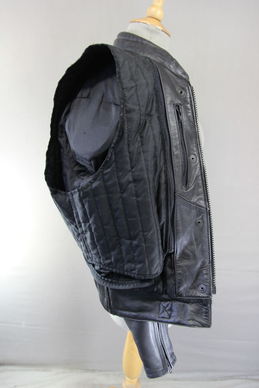 FRANK THOMAS BLACK LEATHER BIKER JACKET WITH PROTECTORS & THERMAL LINING SIZE 12