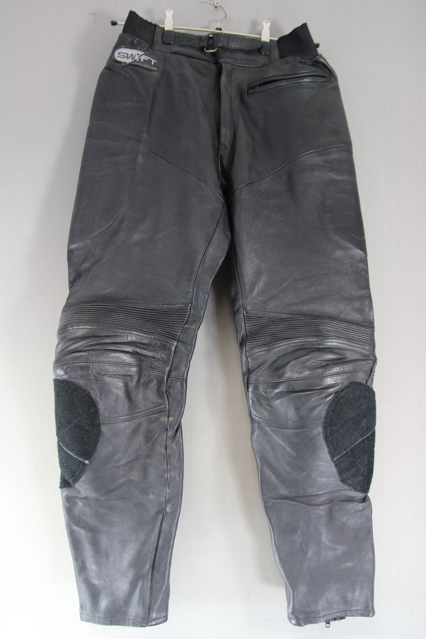 SWIFT INNOVATION BLACK LEATHER BIKER TROUSERS: WAIST 32 INCH/INSIDE LEG 31 INCH