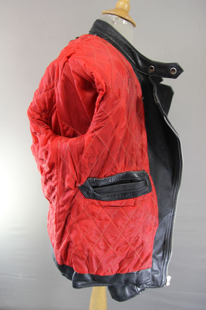 CLASSIC VINTAGE BLACK & RED COWHIDE LEATHER RED LINED BIKER JACKET 40 INCH