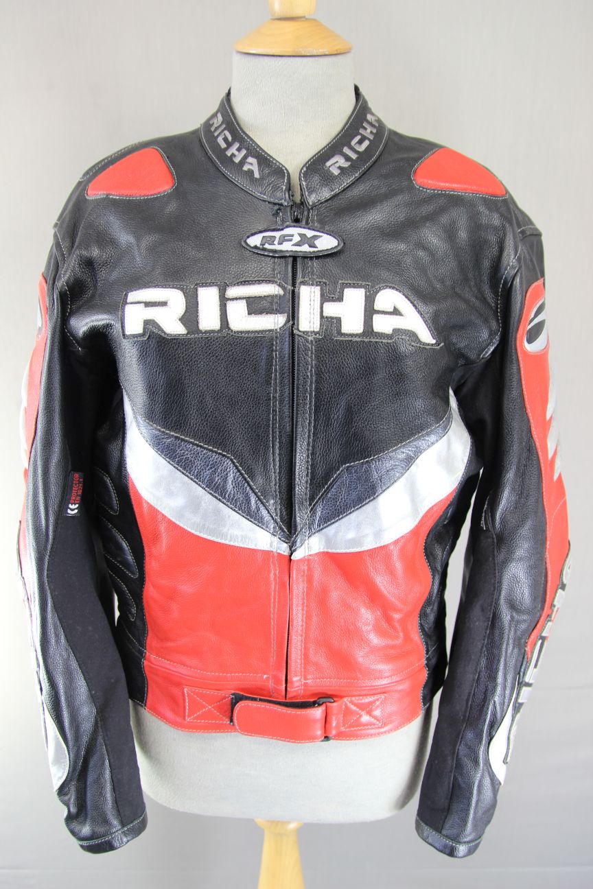 RICHA BLACK, RED & SILVER LEATHER BIKER JACKET WITH REMOVABLE CE ARMOUR: SIZE 12