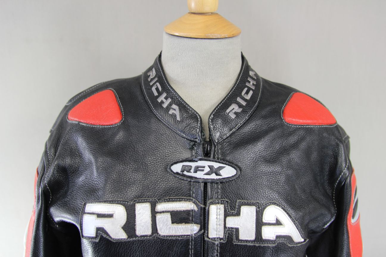 RICHA BLACK, RED & SILVER LEATHER BIKER JACKET WITH REMOVABLE CE ARMOUR: SIZE 12