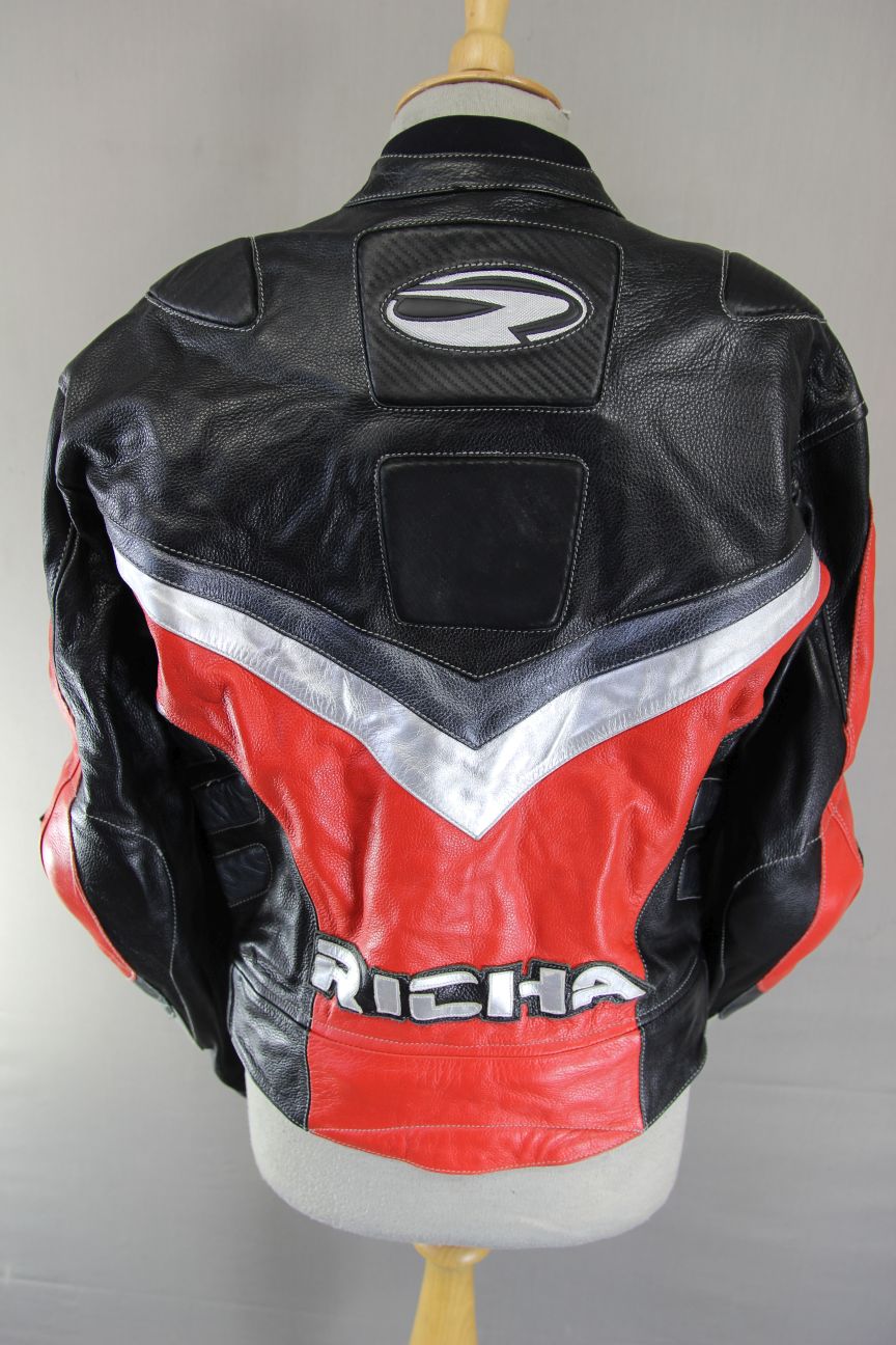 RICHA BLACK, RED & SILVER LEATHER BIKER JACKET WITH REMOVABLE CE ARMOUR: SIZE 12
