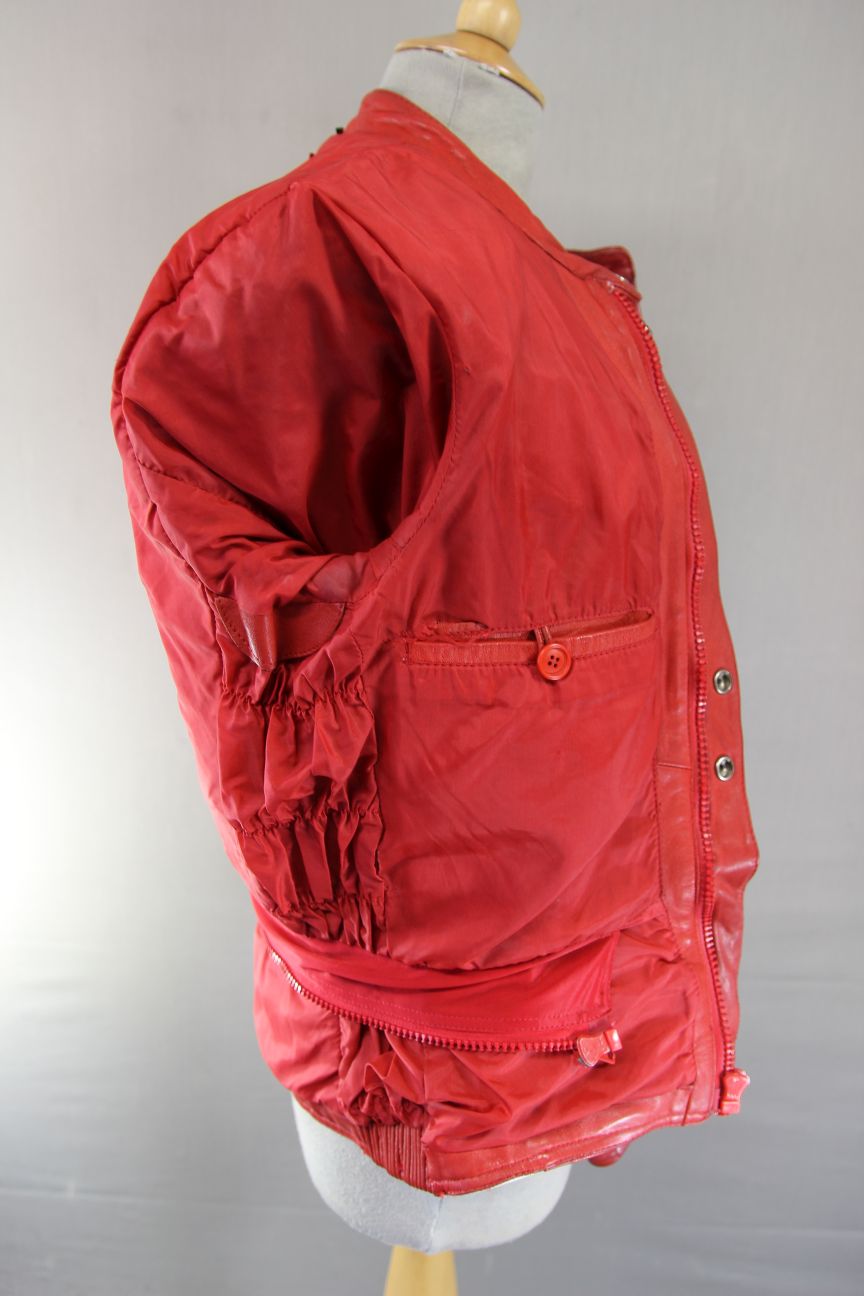 VINTAGE POLO RED & WHITE LEATHER BIKER JACKET 34-36 INCH CHEST