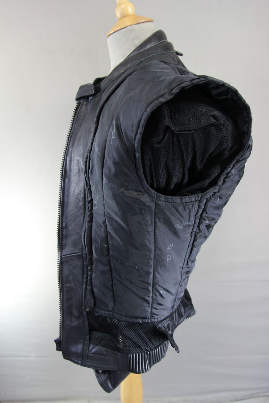 RICHA CLASSIC BLACK LEATHER BIKER JACKET WITH THERMAL LINING: SIZE 12