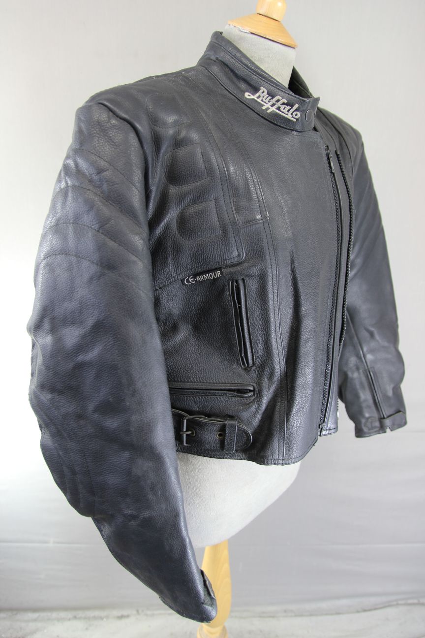 BUFFALO BLACK LEATHER BIKER JACKET 38-40 INCH CHEST/SIZE 16