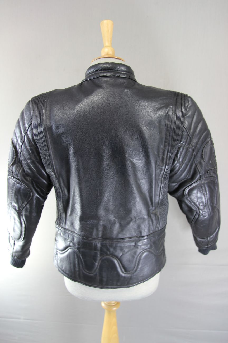 APACHE LEATHERS APOLLO CLASSIC COTTON LINED BLACK BIKER JACKET: SIZE 14