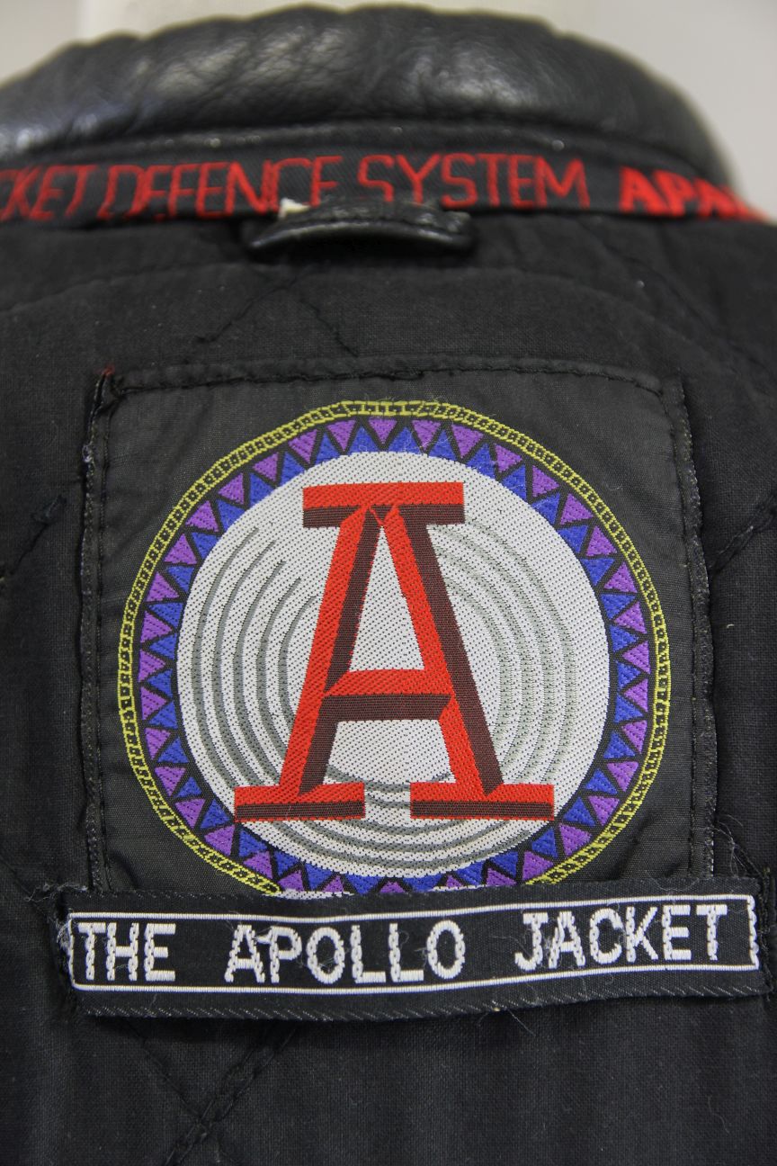 APACHE LEATHERS APOLLO CLASSIC COTTON LINED BLACK BIKER JACKET: SIZE 14