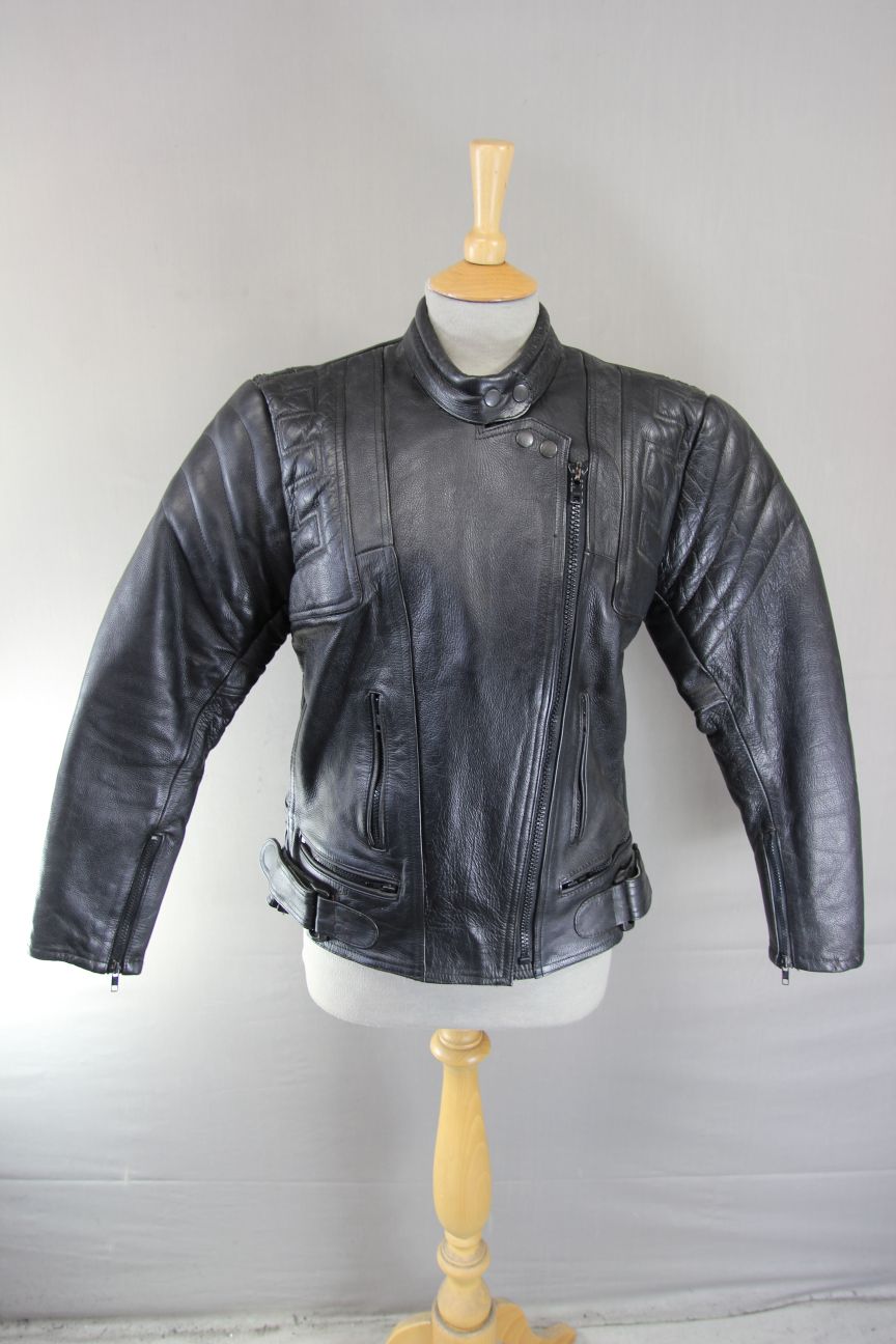 CLASSIC BLACK LEATHER BIKER JACKET: SIZE 12 34-36 INCH CHEST