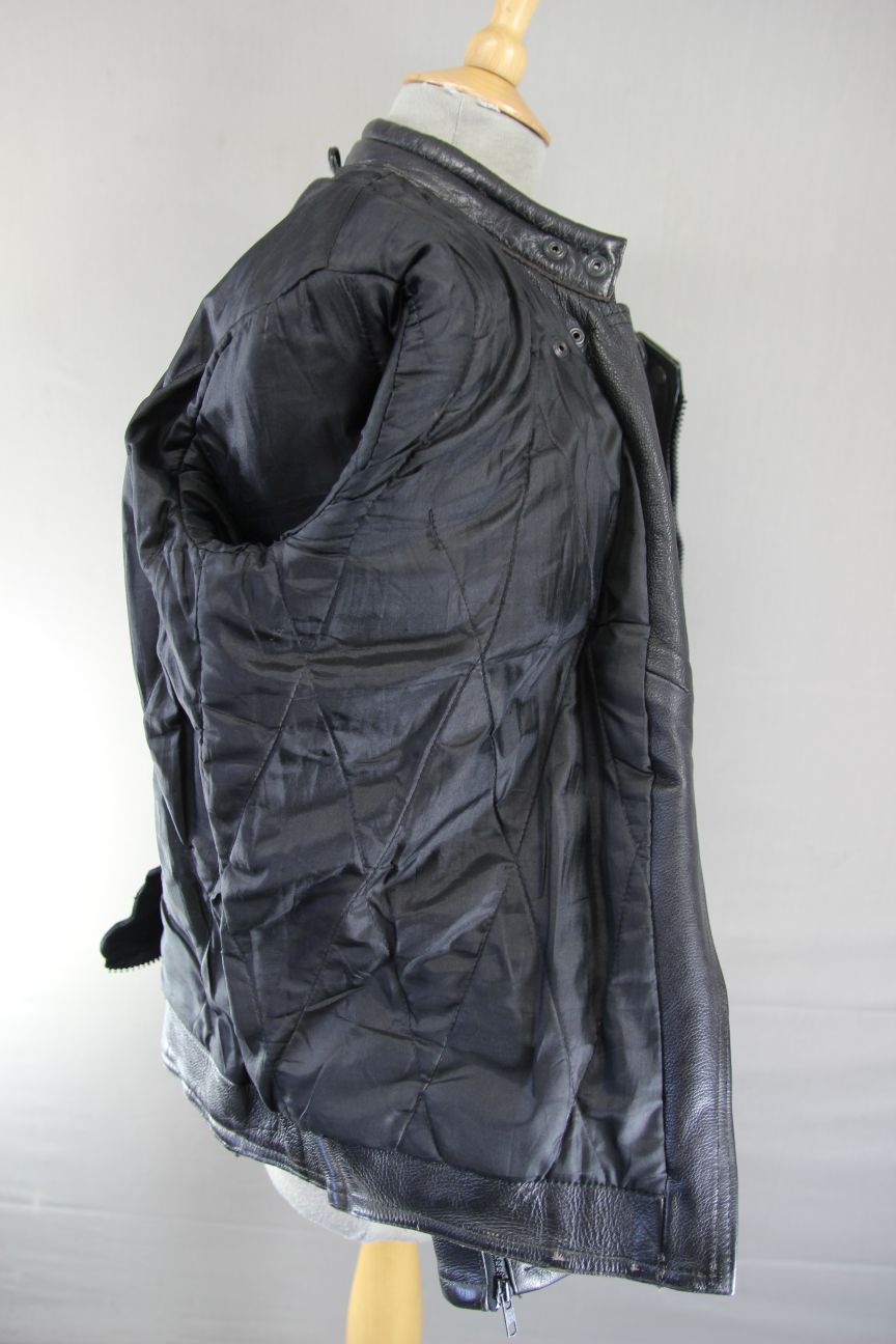 CLASSIC BLACK LEATHER BIKER JACKET: SIZE 12 34-36 INCH CHEST