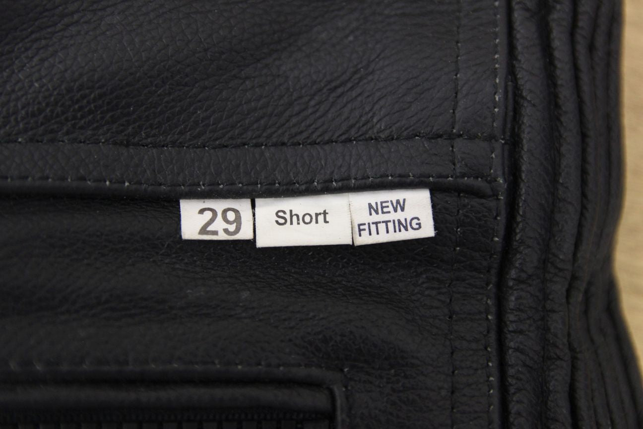 CITY OF LEATHER BLACK BIKER TROUSERS+KNEE ARMOUR WAIST 40/INSIDE LEG 29" (SHORT)