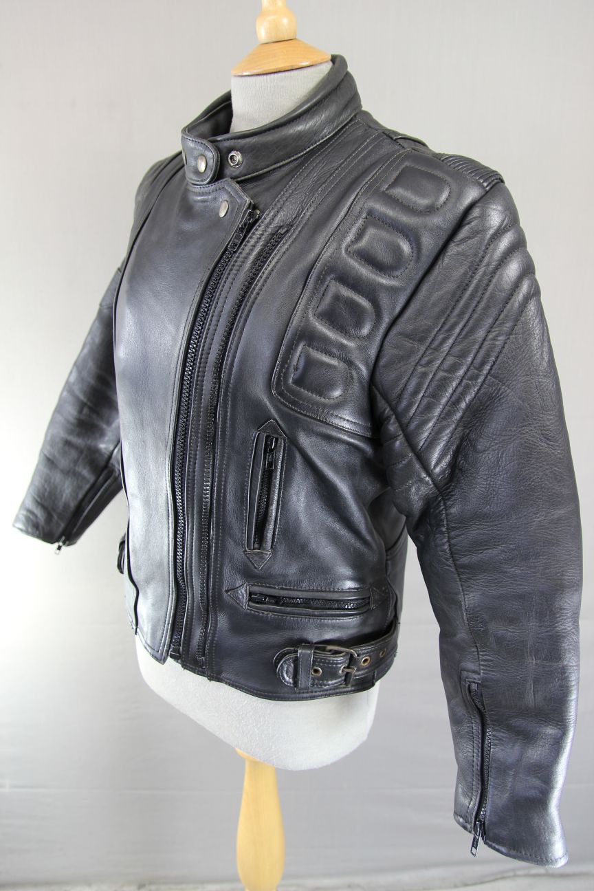 AKITO MERCURY PLUS CLASSIC BLACK LEATHER BIKER JACKET: SIZE 14