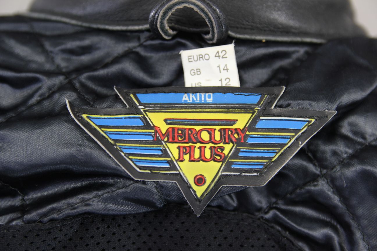 AKITO MERCURY PLUS CLASSIC BLACK LEATHER BIKER JACKET: SIZE 14
