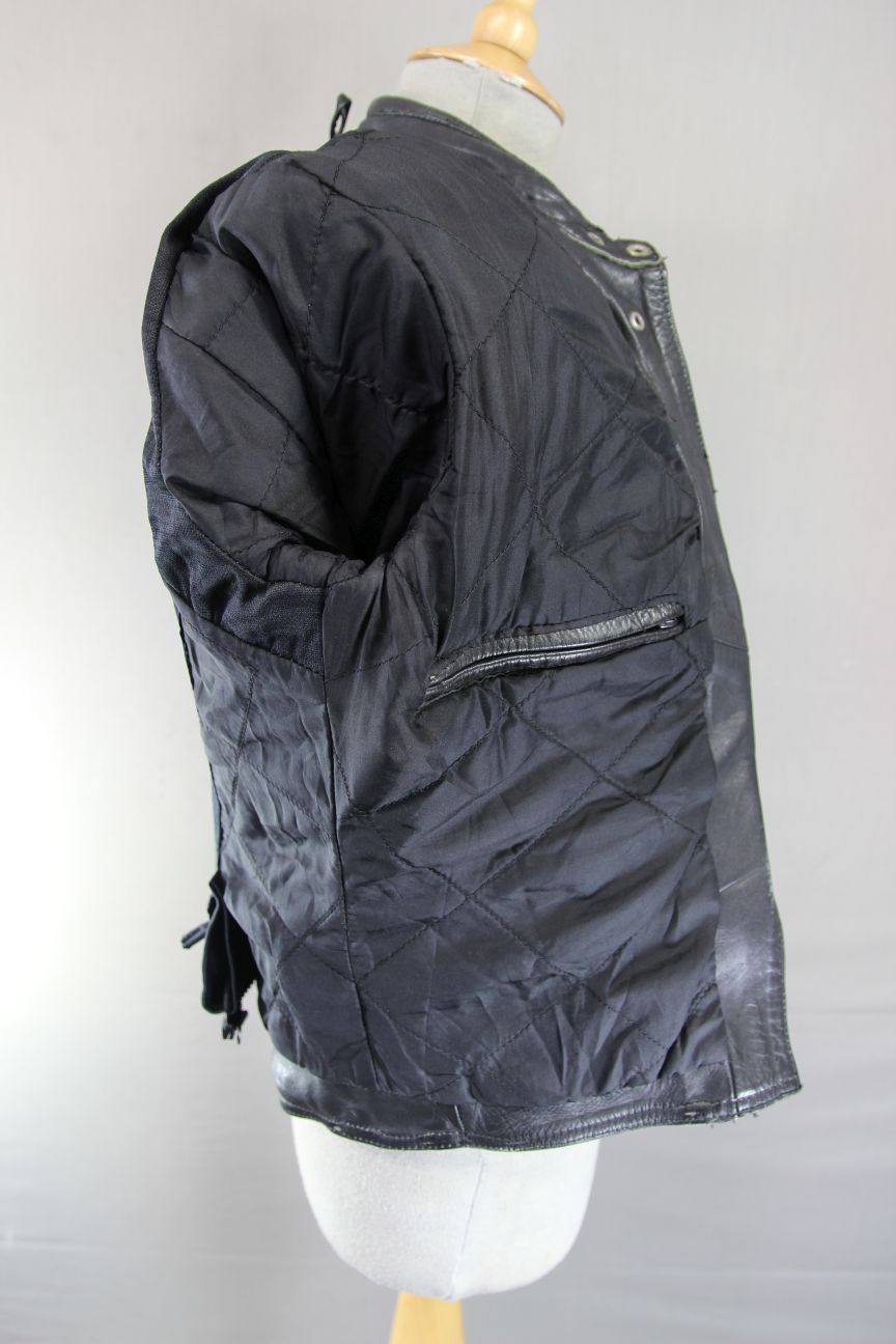 AKITO MERCURY PLUS BLACK LEATHER BIKER JACKET WITH BACK PROTECTOR: SIZE 12