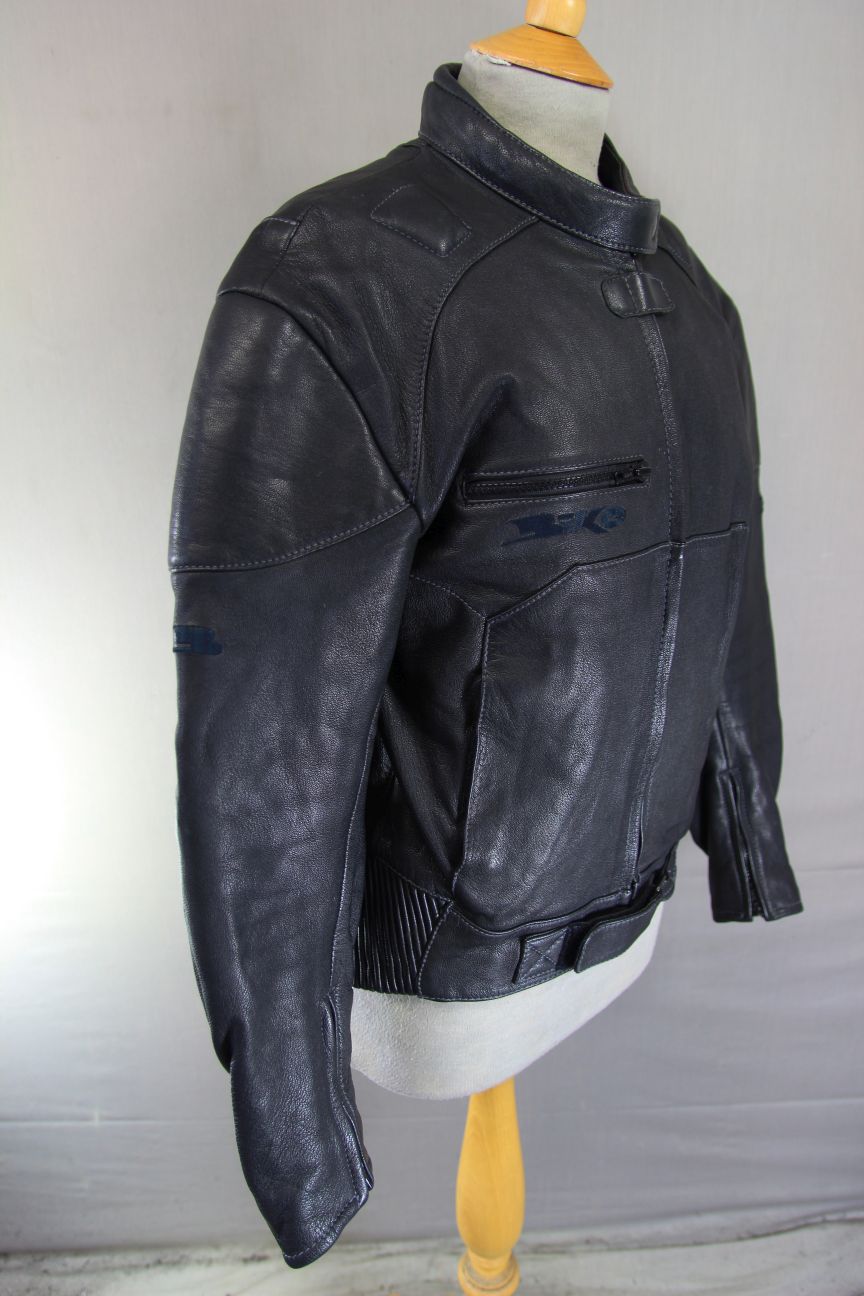 BIKO CLASSIC BLACK LEATHER BIKER JACKET: SIZE 14 36-38 INCH CHEST