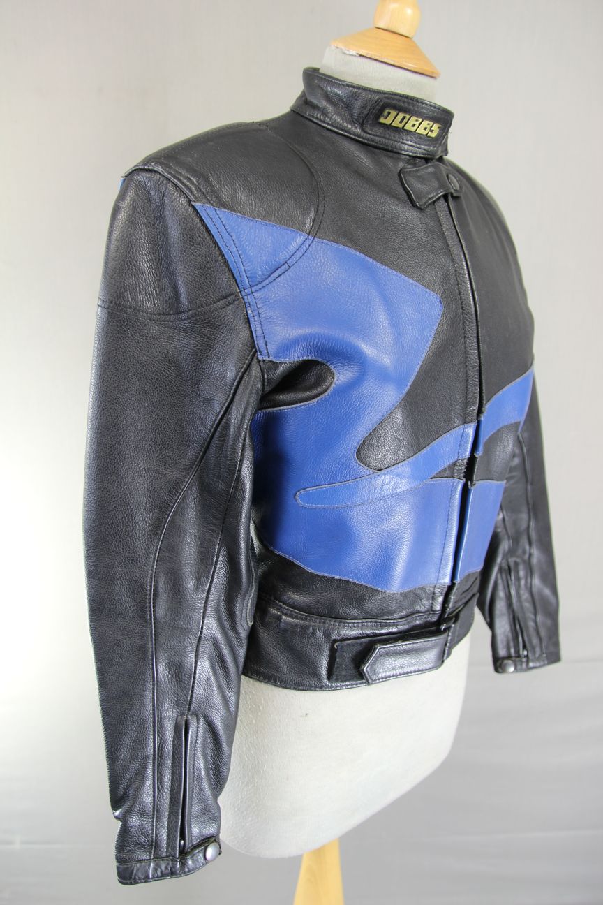 VINTAGE DOBBS LADIES BLACK & BLUE LEATHER BIKER JACKET 34-36 INCH CHEST/SIZE 12