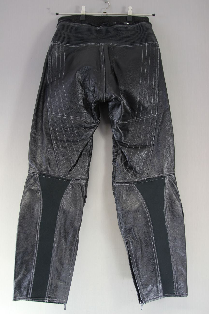 BIKER BLACK LEATHER TROUSERS + HIP & KNEE ARMOUR/KNEE SLIDERS: WAIST 30"/LEG 31"