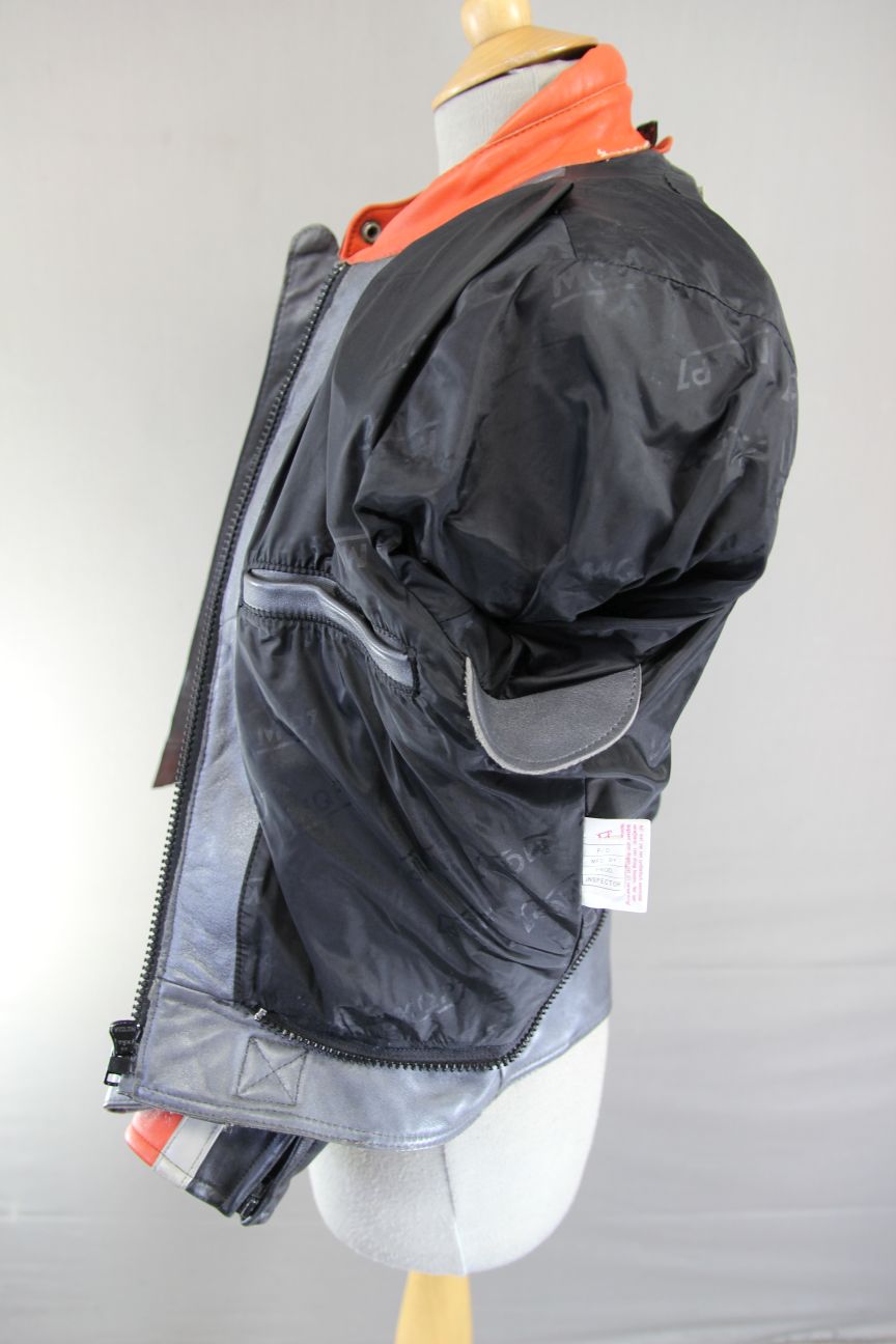 MQP SIGMA SILVER, RED & BLACK LEATHER BIKER JACKET WITH BACK PROTECTOR: SIZE 16