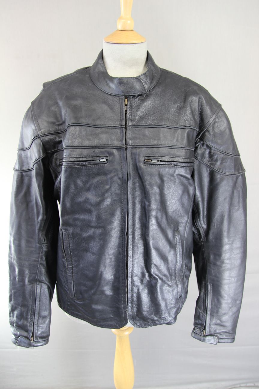 SUPERB BIKERS GEAR BLACK LEATHER JACKET WITH CE ARMOUR & THERMAL LINING: SIZE 20