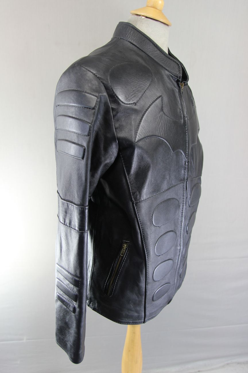 CLASSIC 'BATMAN' BLACK LEATHER BIKER STYLE JACKET 40 INCH