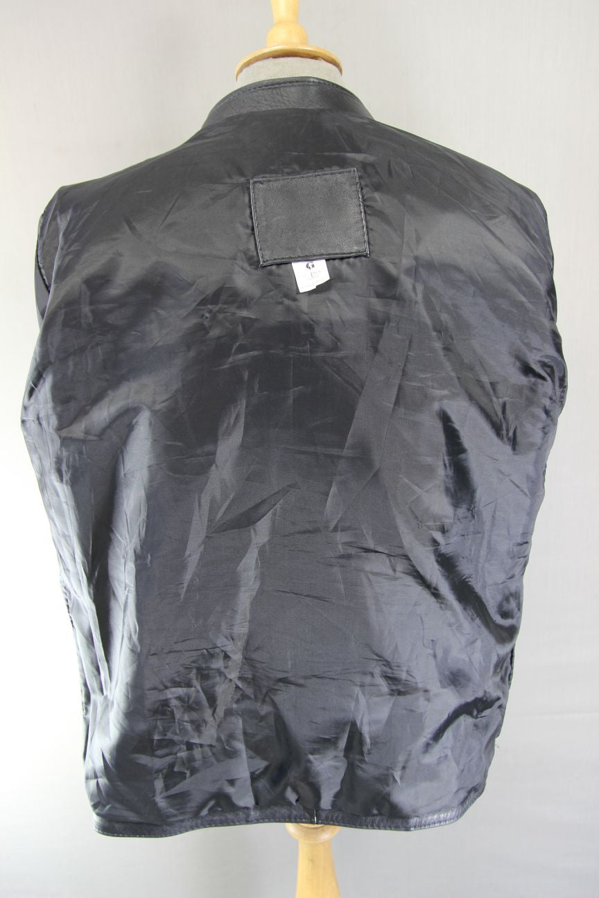 CLASSIC 'BATMAN' BLACK LEATHER BIKER STYLE JACKET 40 INCH