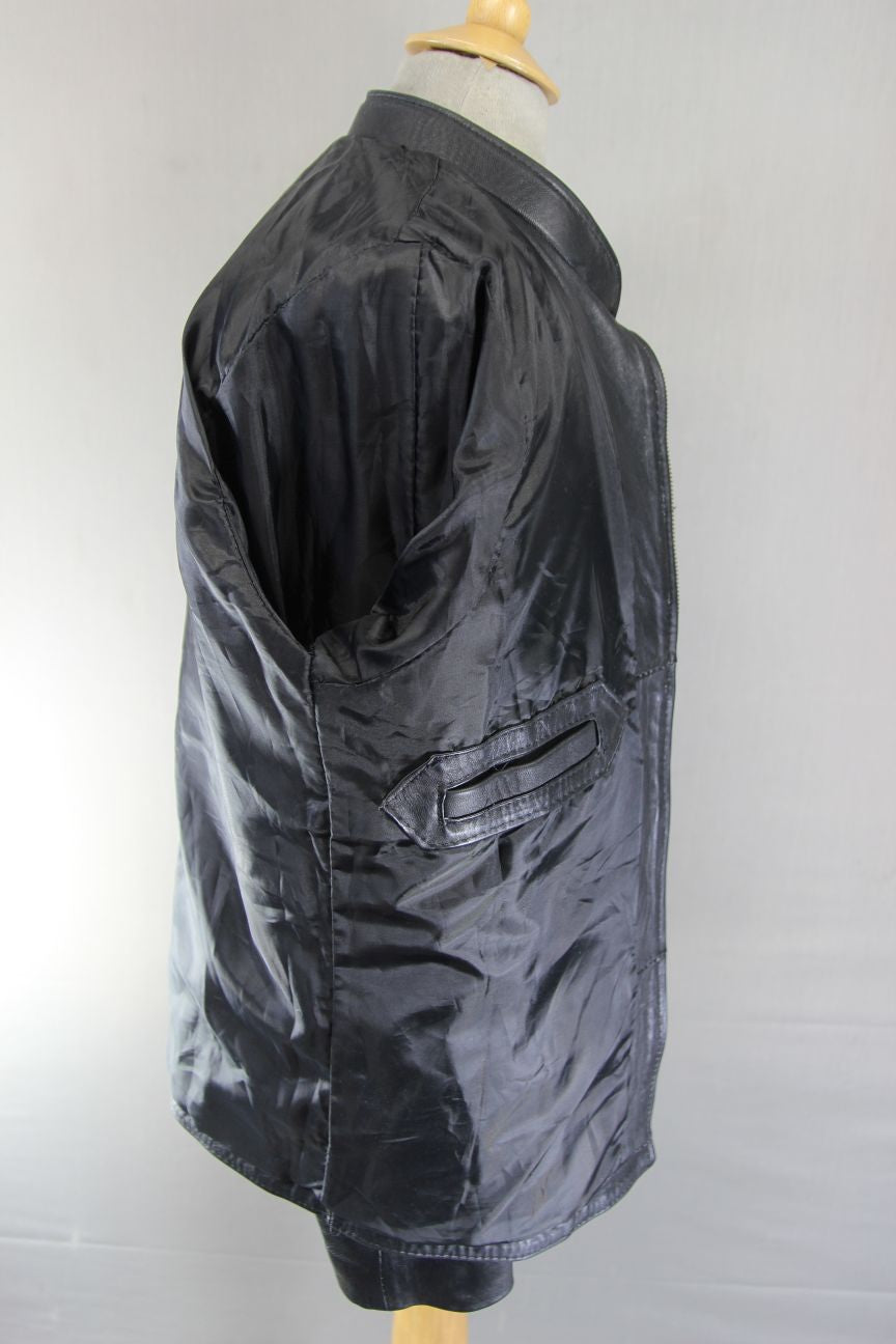 CLASSIC 'BATMAN' BLACK LEATHER BIKER STYLE JACKET 40 INCH