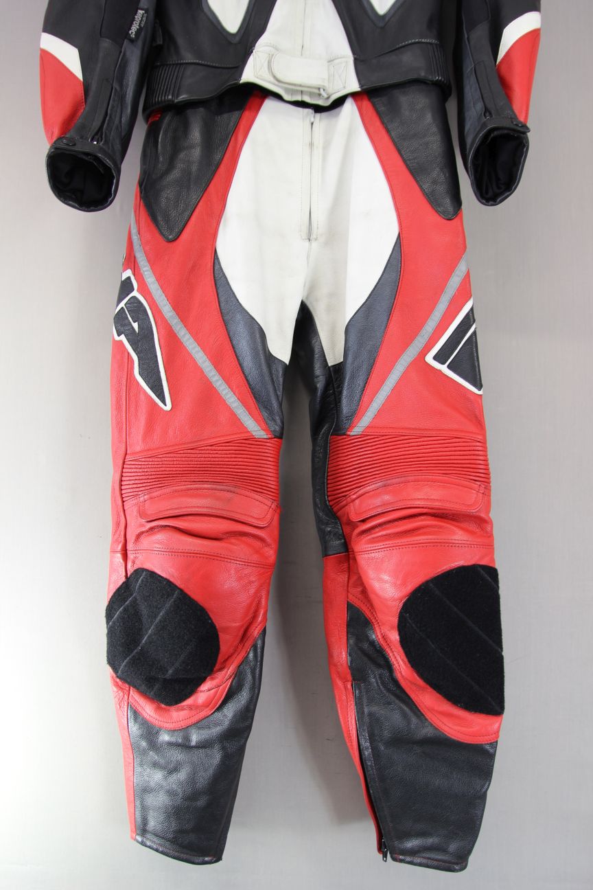 RICHA 2 PIECE BLACK, RED, WHITE & SILVER LEATHER BIKER SUIT + CE ARMOUR: SIZE 12