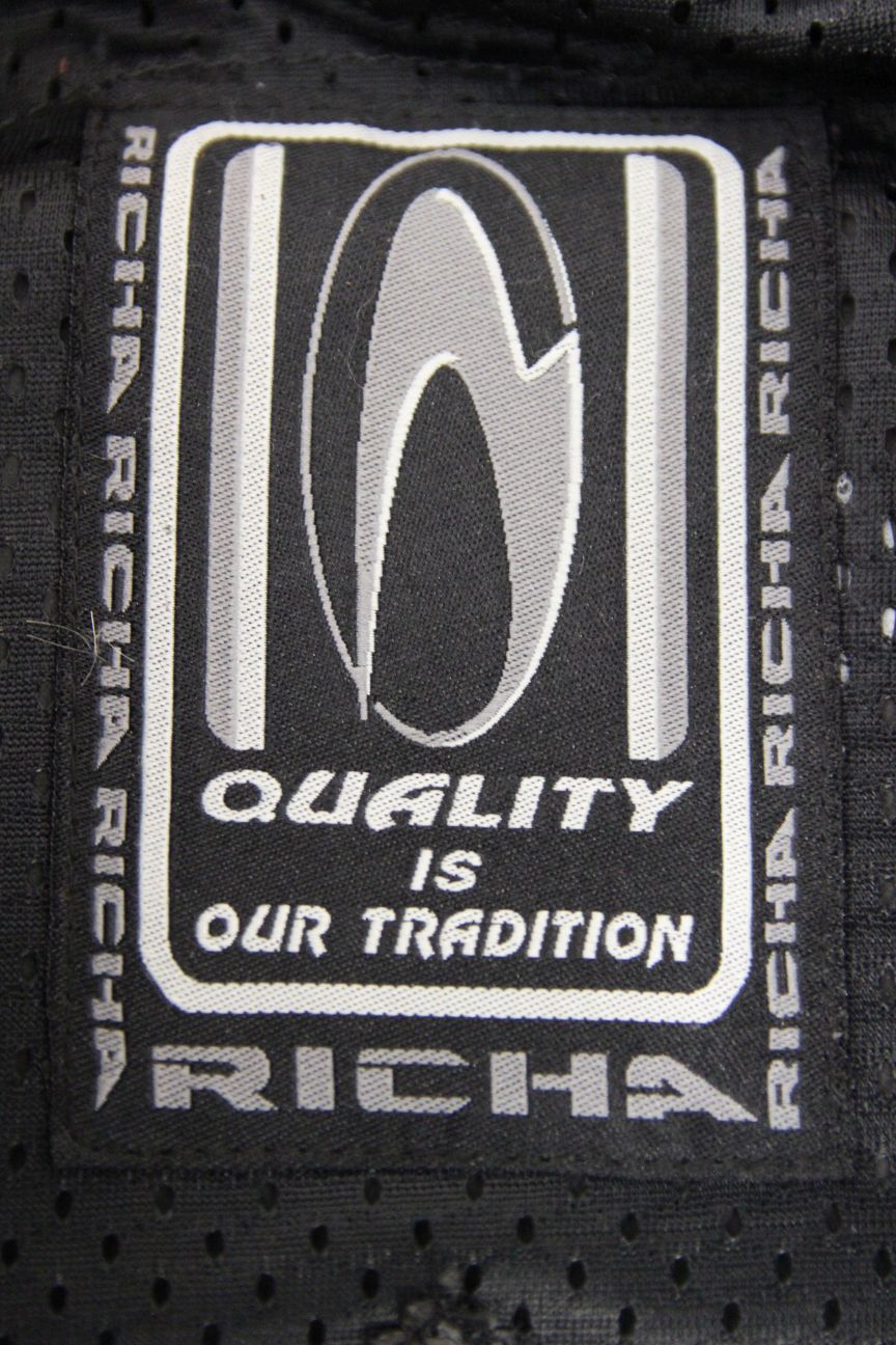 RICHA 2 PIECE BLACK, RED, WHITE & SILVER LEATHER BIKER SUIT + CE ARMOUR: SIZE 12