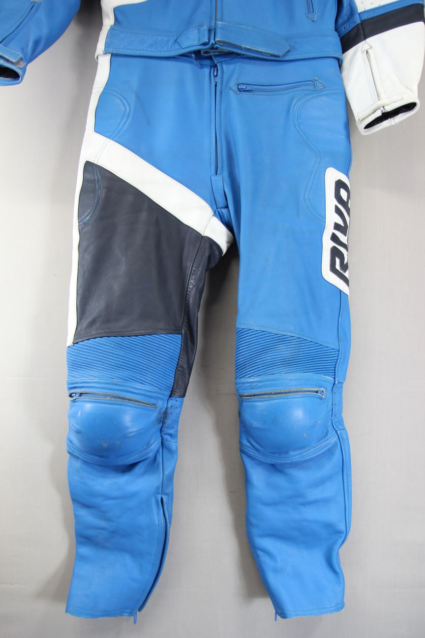 VINTAGE RIVA 2 PIECE KEVLAR REINFORCED LEATHER BIKER SUIT + KNEE PROTECTORS 40IN