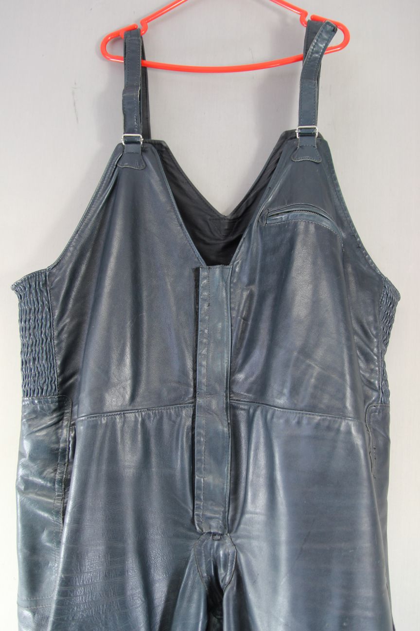VINTAGE DARK BLUE LEATHER BIKER BIB & BRACE SALOPETTES WAIST 54 IN/LEG 29 IN