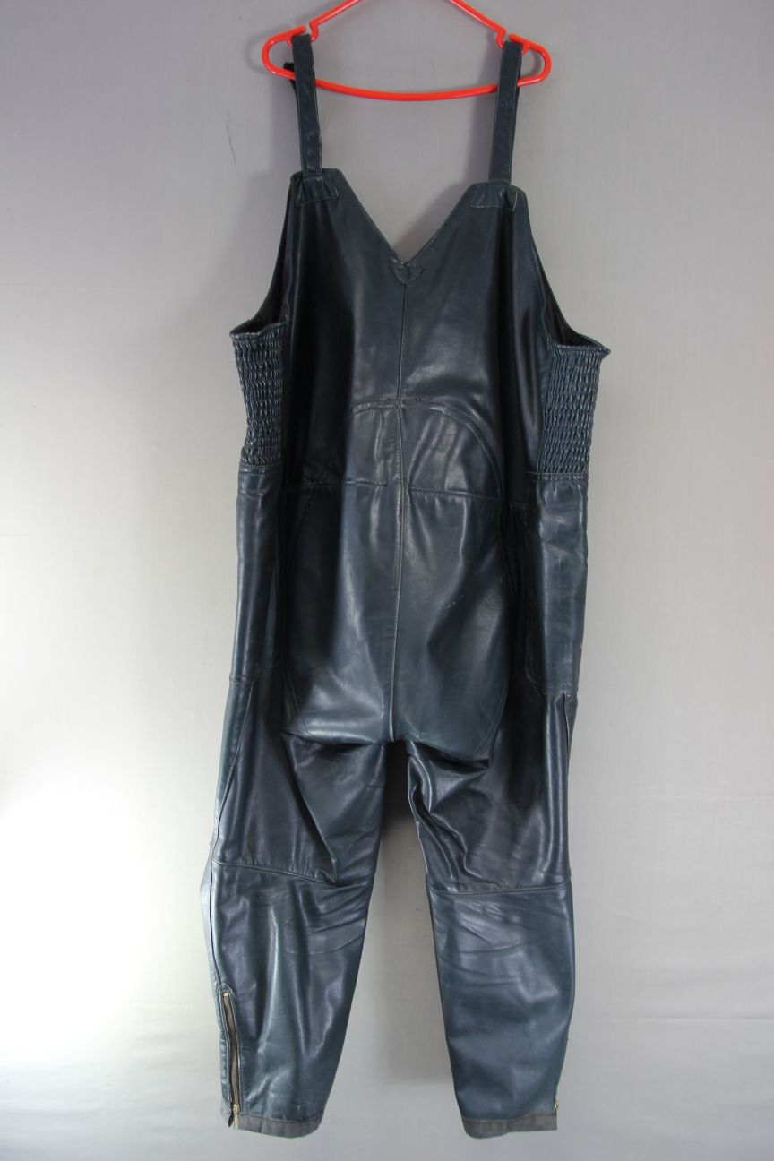 VINTAGE DARK BLUE LEATHER BIKER BIB & BRACE SALOPETTES WAIST 54 IN/LEG 29 IN