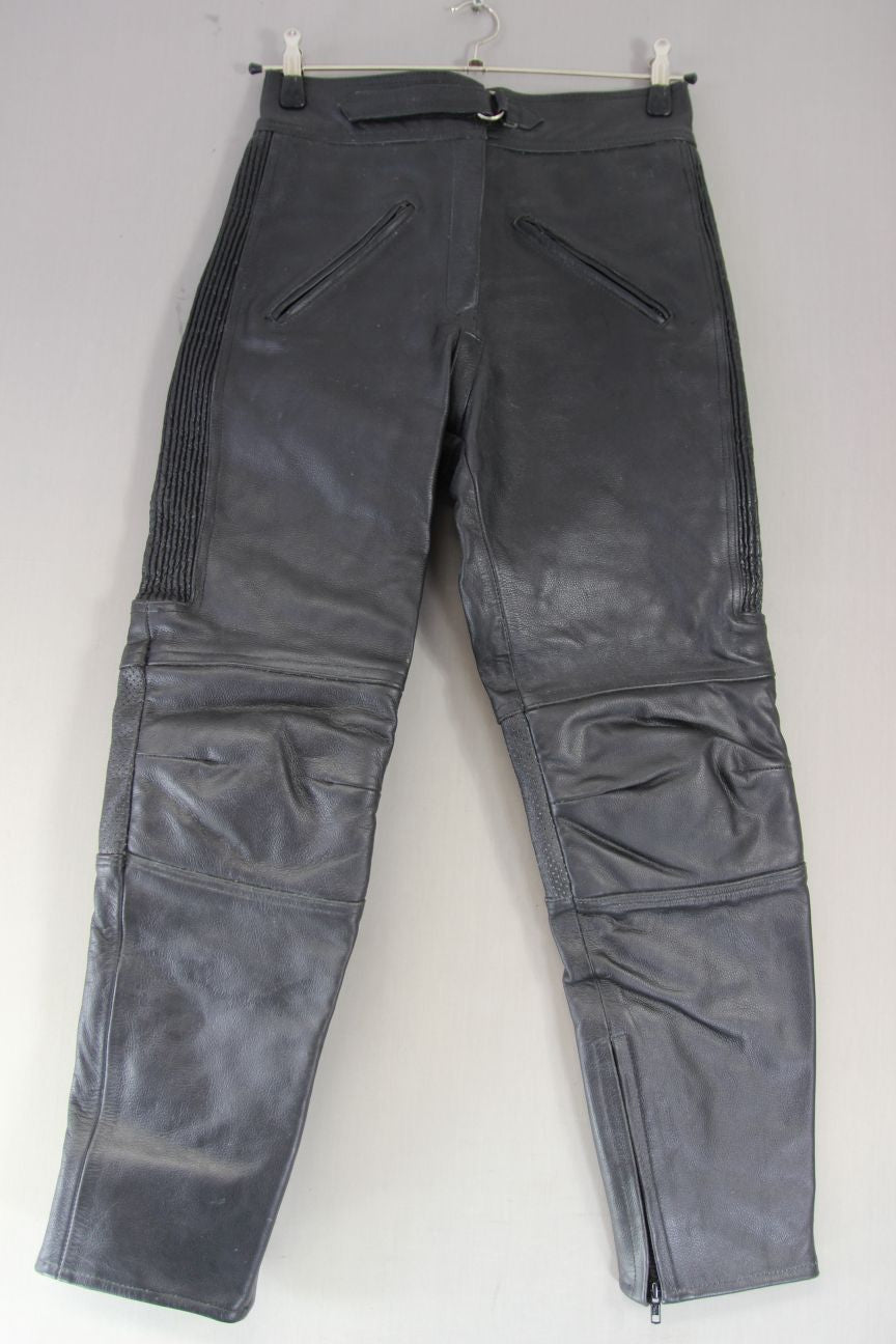 LADIES CLASSIC BLACK LEATHER BIKER TROUSERS: WAIST 30 INCH/INSIDE LEG 29 INCH/L