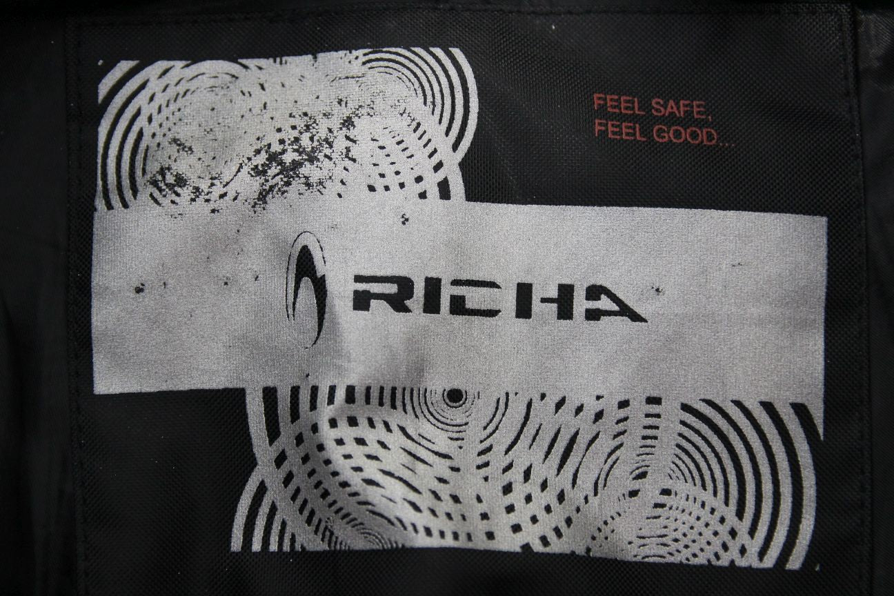 RICHA BLACK LEATHER & TEXTILE BIKER JEANS: SIZE 18/WAIST 36 IN/INSIDE LEG 29 IN
