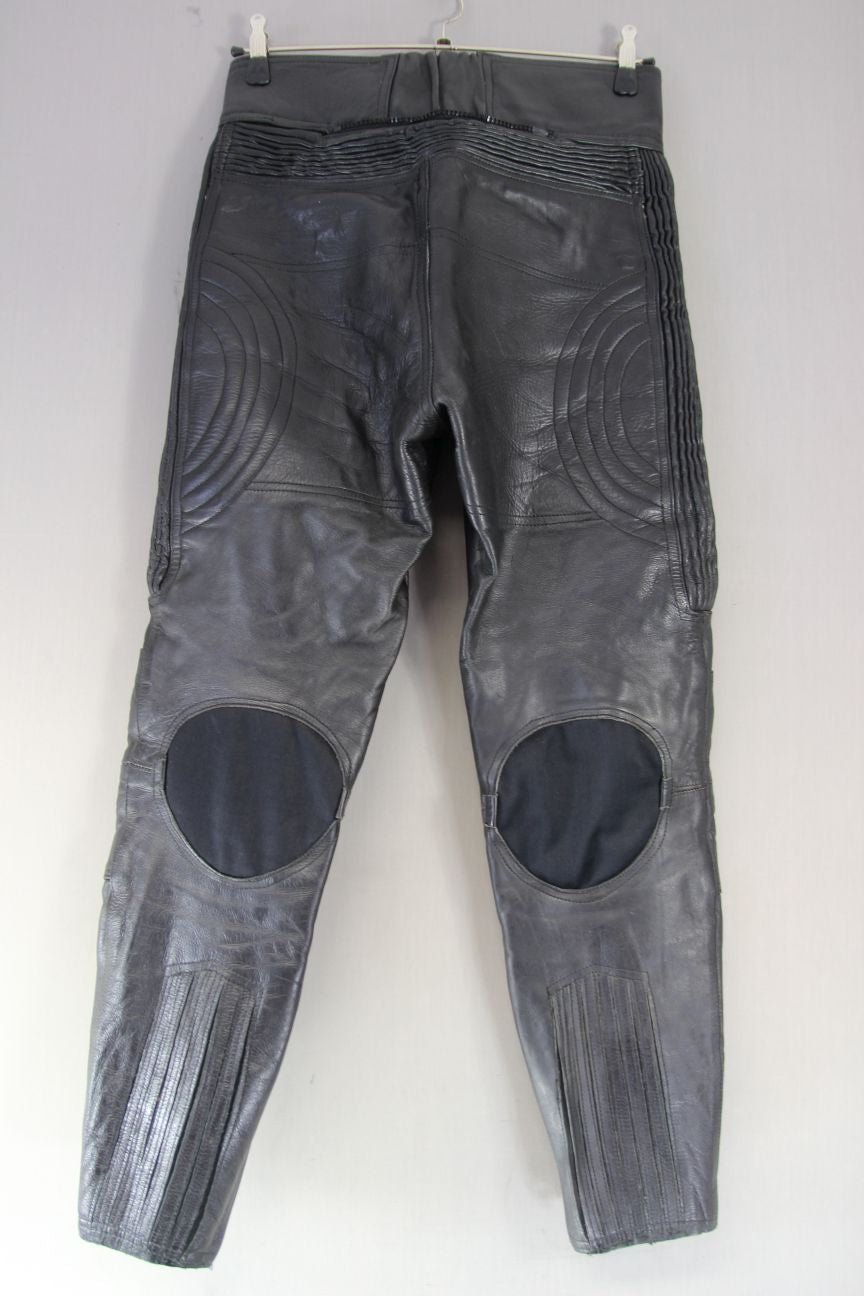 J&S CLASSIC BLACK LEATHER BIKER TROUSERS WAIST 32 INCHES/INSIDE LEG 29 INCHES