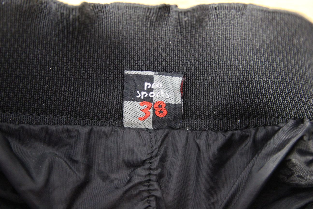 HEIN GERICKE LEATHER BIKER TROUSERS + CE ARMOUR & KNEE SLIDERS WAIST 28"/LEG 31"