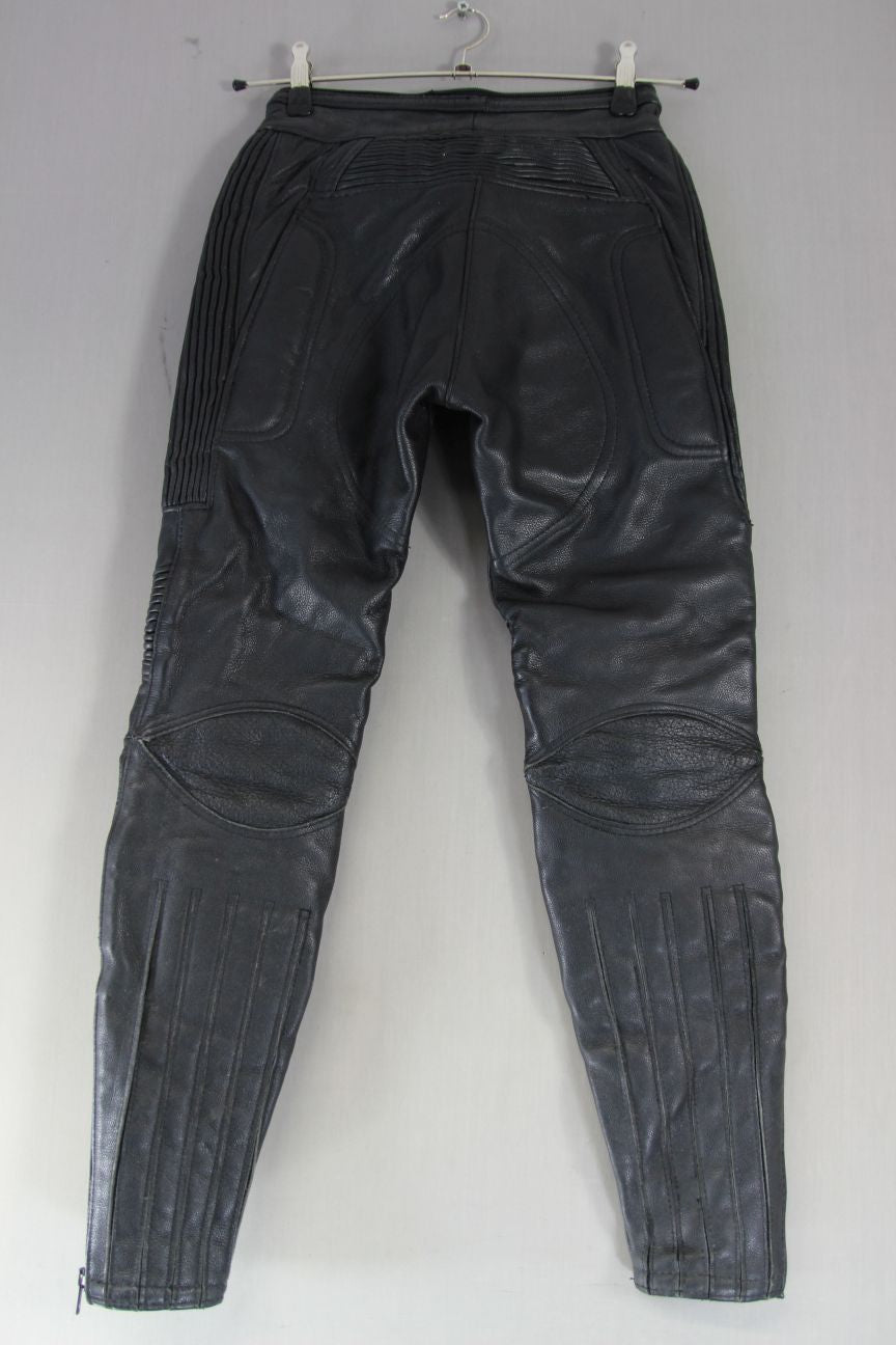 BRITISH MADE BTK LEATHERS BLACK COWHIDE BIKER TROUSERS WAIST 26 INCH/LEG 29 INCH