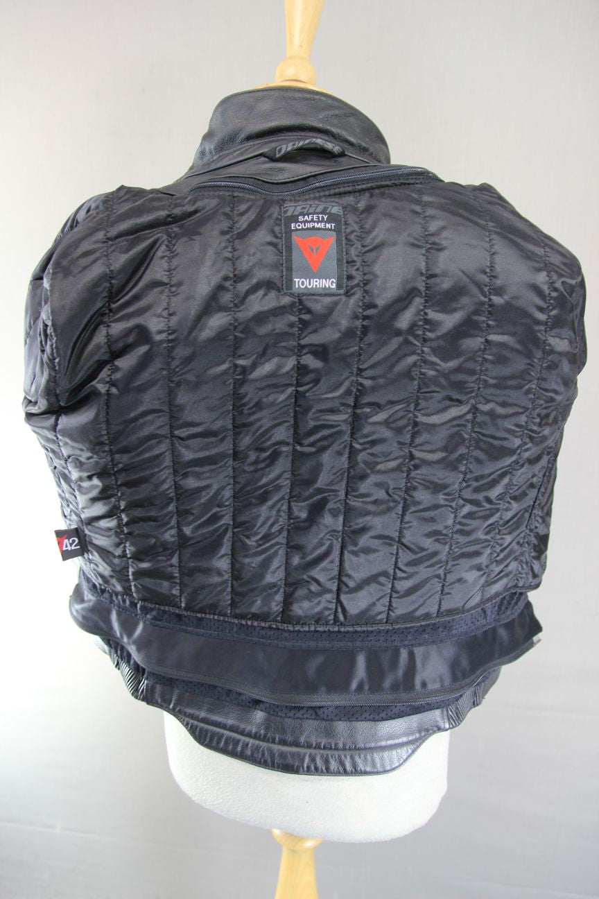 DAINESE BLACK & SILVER LEATHER BIKER JACKET WITH CE ARMOUR & THERMAL LINING 32IN