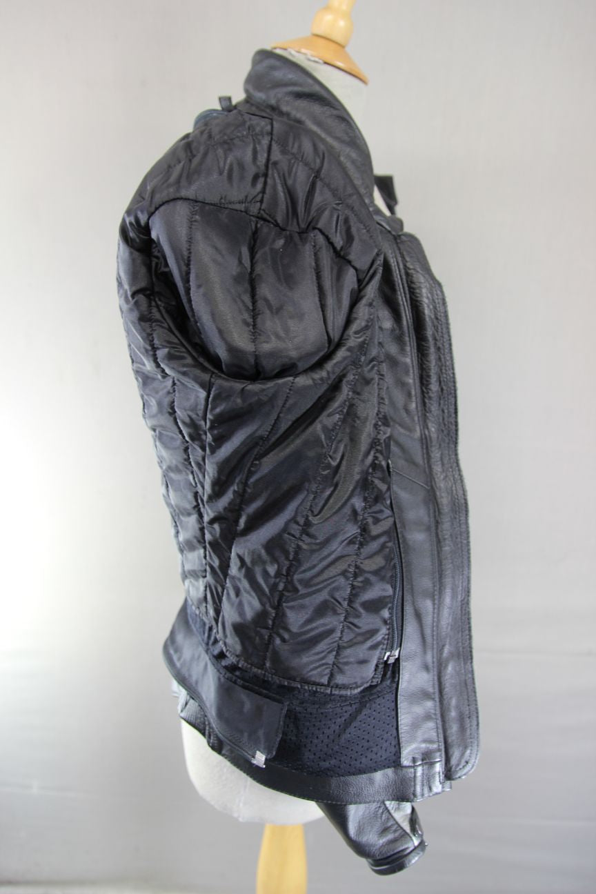 DAINESE BLACK & SILVER LEATHER BIKER JACKET WITH CE ARMOUR & THERMAL LINING 32IN