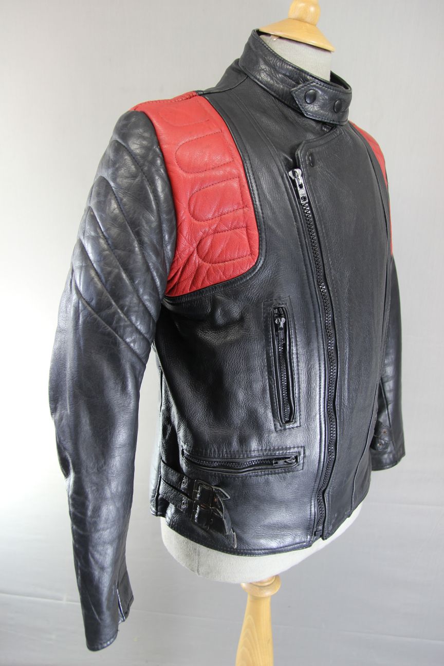 VINTAGE 1970'S/80'S BLACK & RED COWHIDE LEATHER NICE OF LONDON BIKER JACKET 40IN