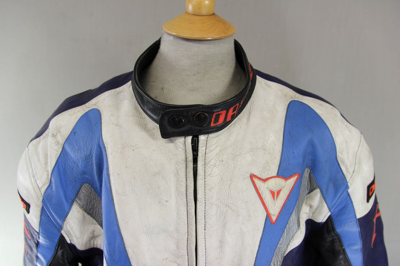 DAINESE BLUE, WHITE & SILVER LEATHER RACING/SPORTS BIKER JACKET + CE ARMOUR 46IN