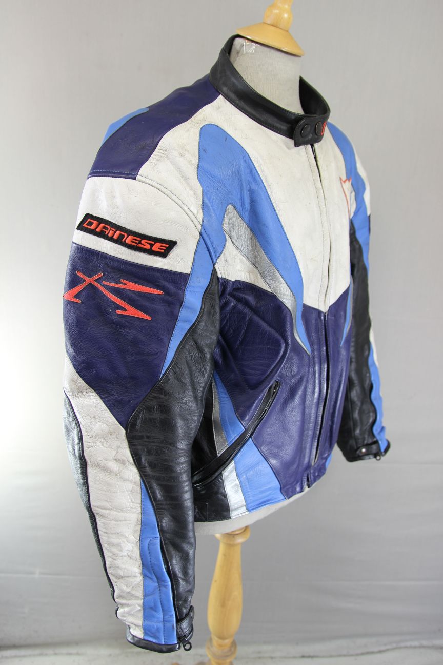 DAINESE BLUE, WHITE & SILVER LEATHER RACING/SPORTS BIKER JACKET + CE ARMOUR 46IN