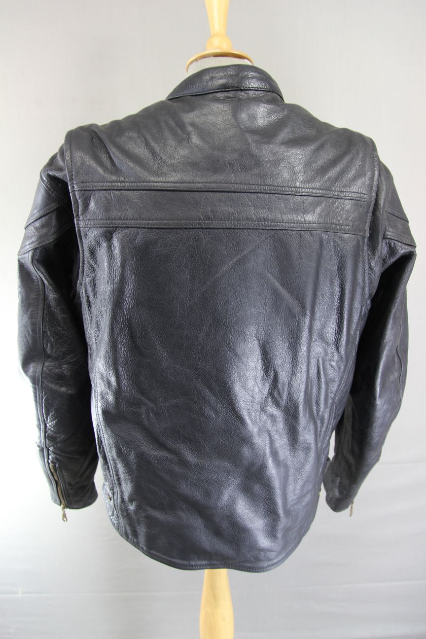 BIKERS GEAR BLACK LEATHER JACKET WITH CE ARMOUR & THERMAL LINING: 42-44 INCH