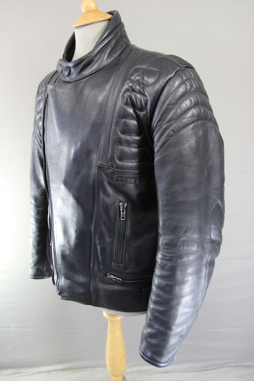 CLASSIC WEISE BLACK LEATHER BIKER JACKET WITH BACK COMFORT PAD 42-44 INCH/LARGE
